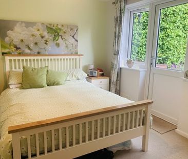 Greenhill Gardens, Evesham, WR11 - Photo 4