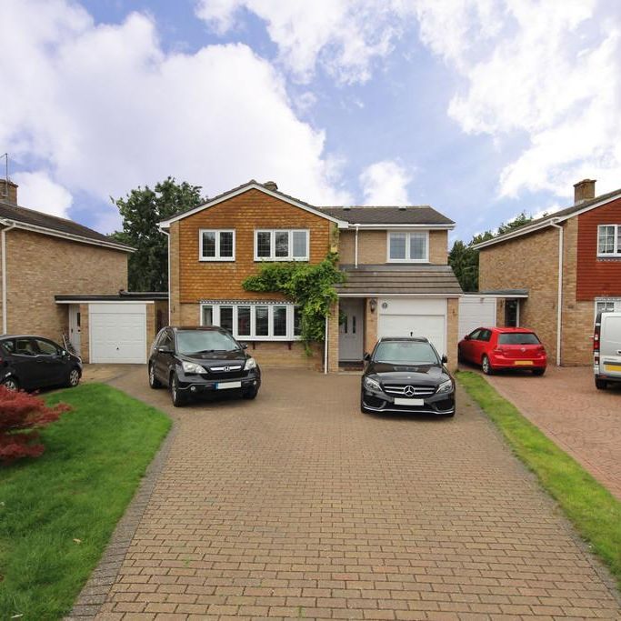 5 bedroom detached house to rent - Photo 1