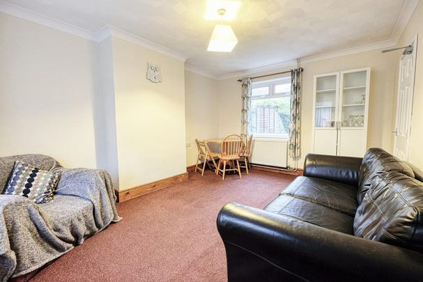 5 bedroom terraced house to rent - Photo 1