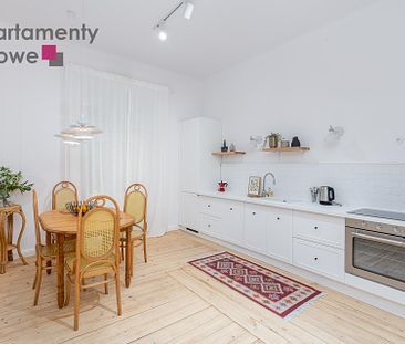Przestronne, klimatyczne mieszkanie 80 m2 z osobną kuchnią w sercu Krakowa przy ul. Jana Kochanowskiego - Zdjęcie 4