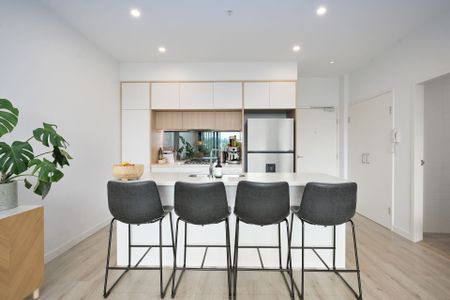 404/8 Aviators Way, Penrith - Photo 3