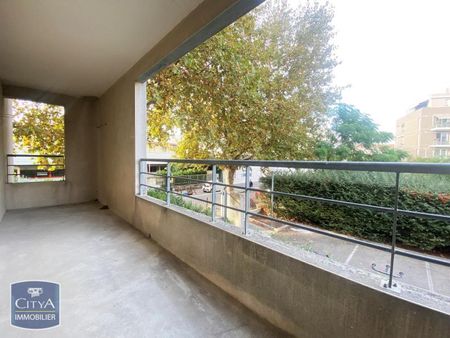 Location Appartement 2 pièces 44m² AVIGNON 84000 - Photo 2