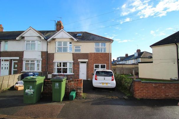 7 bedroom semi-detached house to rent - Photo 1