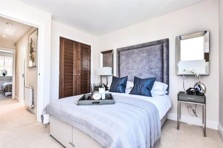 3 bedroom terraced house to rent - Photo 5