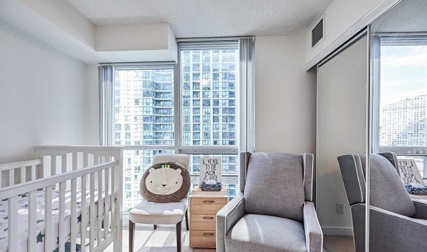 For Lease - 18 Harbour Street Unit# 1508, Toronto, Ontario - Photo 1