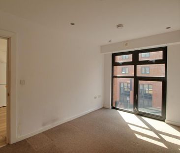 Studio to rent - Photo 5