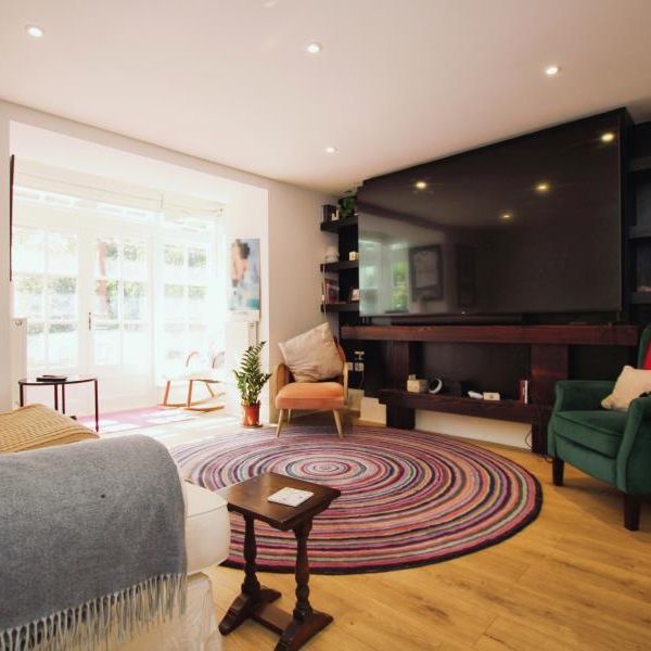 2 bedroom maisonette to rent - Photo 1