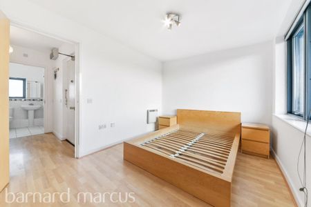 Lanacre Avenue - Photo 4