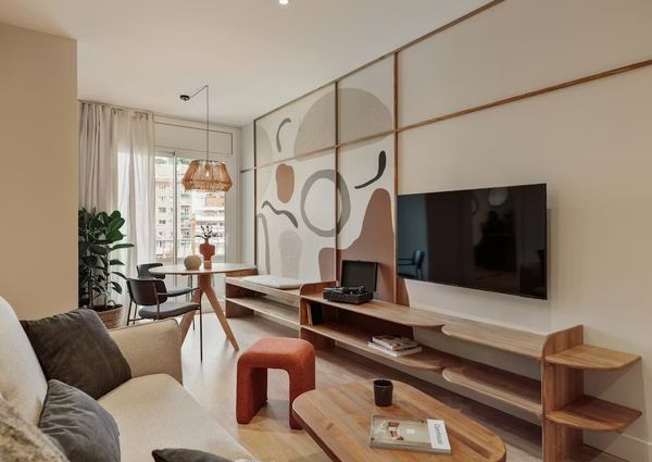 Carrer de Balmes, Barcelona, Catalonia 08022