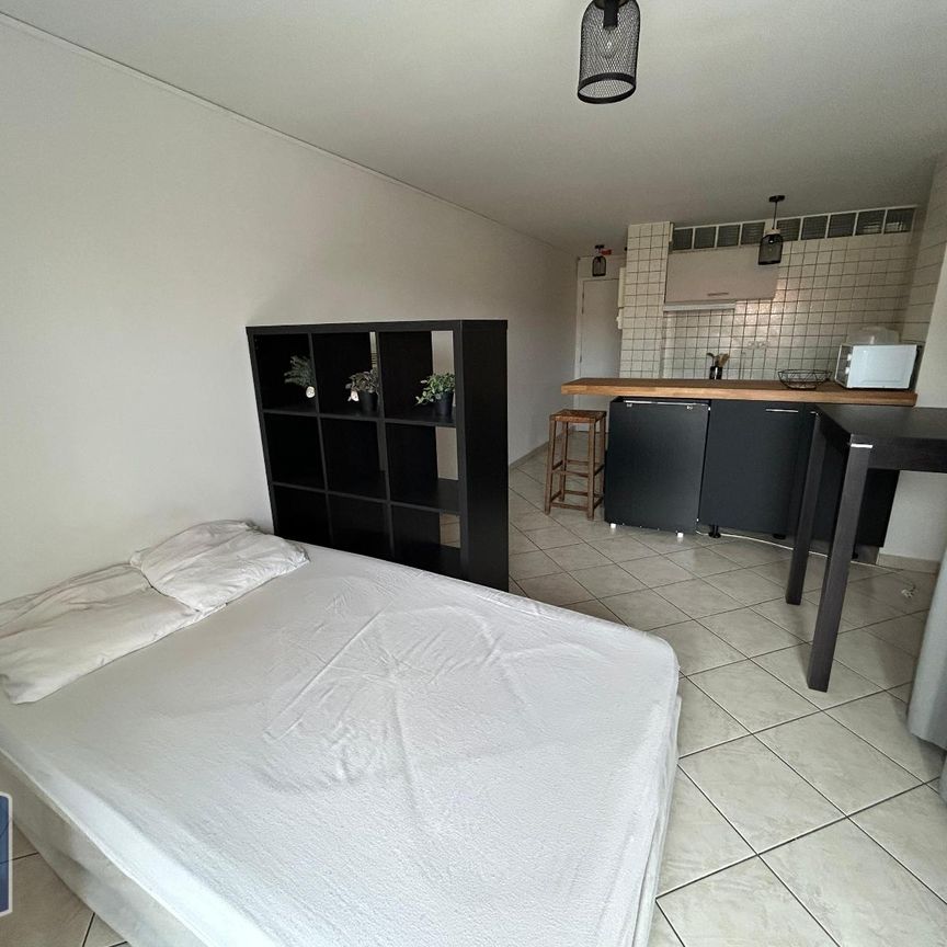 Location Appartement 1 pièce 23m² MARMANDE 47200 - Photo 1