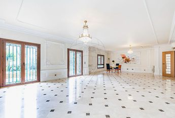 Apartamento T5 em Lisboa