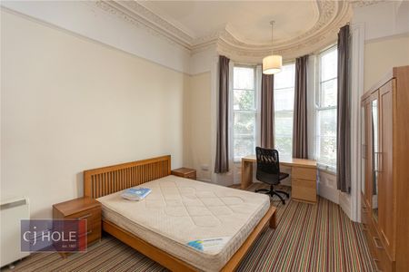 Clifton Park Road, - Photo 4