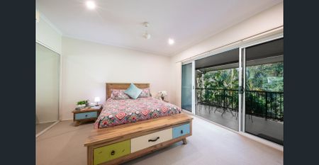 Stylish 3-Bedroom Townhouse in Prime Cannonvale - Photo 5