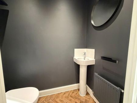 2 bedroom end of terrace house to rent - Photo 5