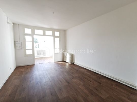 Appartement de 95,65 m² à Chatellerault - Photo 1