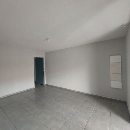 Location appartement 2 pièces, 49.00m², Cayenne - Photo 2