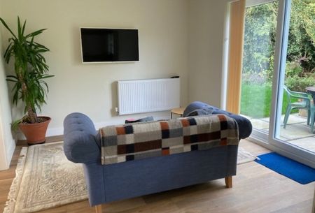 Lime Trees, High Street, Scampton, Lincoln, LN1 2SE - Photo 2