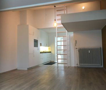 Ruim appartement met veel lichtinval op fijne locatie op het Zuid i... - Foto 3