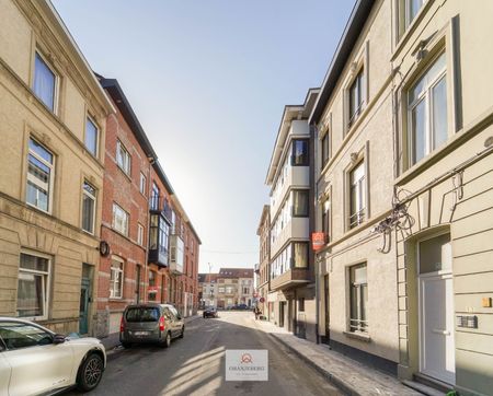 Studio met mezzanine te huur vlakbij Gent centrum - Photo 3