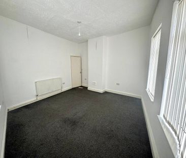 Grange Mount, Prenton - Photo 3