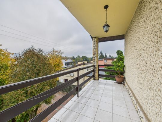 Otwock, Wawerska - Zdjęcie 1