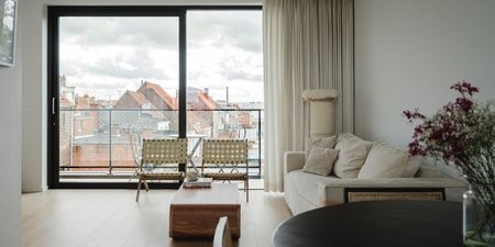 Appartement te huur in Kortrijk voor € 880 met 2 slaapkamers - Photo 4