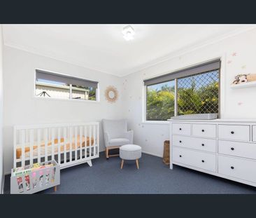 Well-Located Family Home Opposite Golf Course - Prime Pialba Position - Photo 4