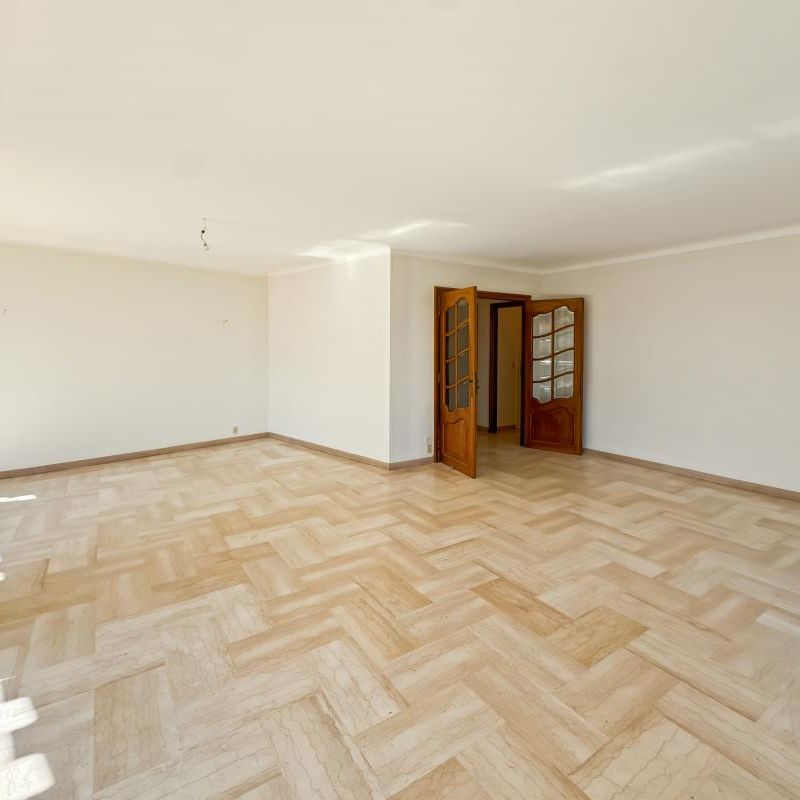 Location Appartement 3 pièces 102m² ANTIBES 06600 - Photo 1