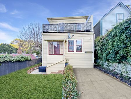 Welcome home to 16 Saint Mary Street - Photo 4