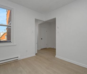 For Lease - 9 Larch Street Unit# 2, West Centre Town, Ontario - Photo 3