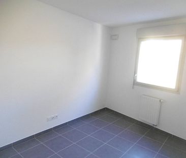 Location Appartement 2 pièces 40m² CASTELNAU LE LEZ 34170 - Photo 2