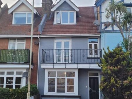 2 bedroom flat to rent - Photo 4