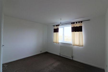 2 bedroom semi-detached house to rent - Photo 5