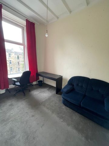 2 Bed Flat, Cecil Street, G12 - Photo 3