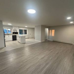 Country Living with 2 Kitchens - Photo 2