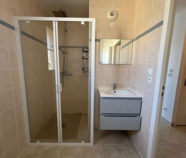 Location Appartement 2 pièces 52m² - Photo 3