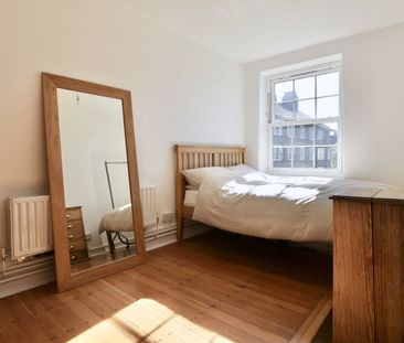 Flat to rent - Green Hundred Road, London, SE15 - Photo 6