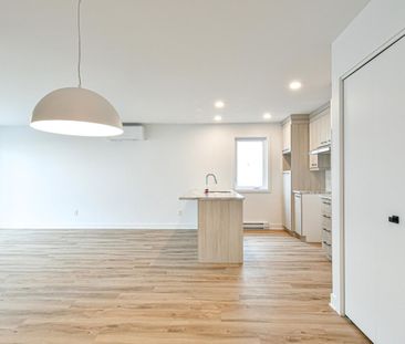 3½ à louer — 249 Rue Beauvilliers, app. 5 - Photo 1