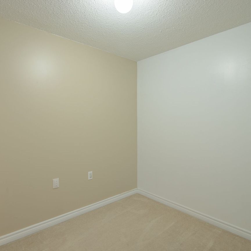 For Lease - 9017 Leslie Street Unit# 316, Richmond Hill, Ontario - Photo 1
