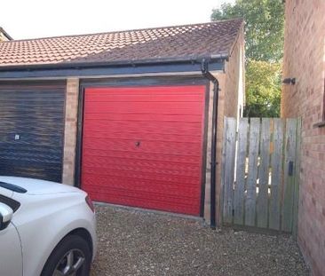 2 bedroom semi-detached house to rent - Photo 2