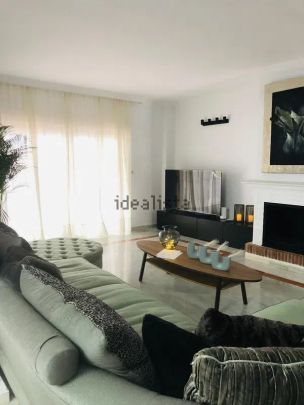 Alquiler de casa o chalet independiente en Urbanización Costabella, 7 a - Photo 1