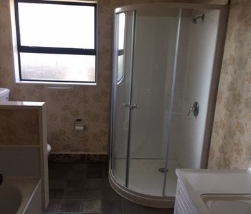 Warwick Road, Mayfair - Photo 4