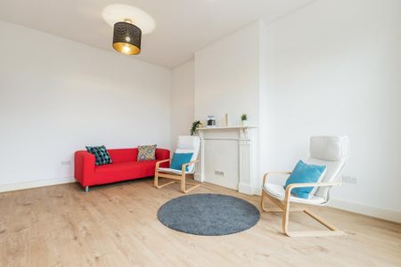 4 bedroom maisonette to rent - Photo 4