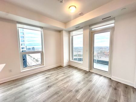 For Lease - 3240 William Coltson Avenue Unit# 1702, Oakville, Ontario - Photo 3