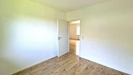 3-Zimmerwohnung in Löhne-Gohfeld mit Balkon und Einbauküche - Photo 2