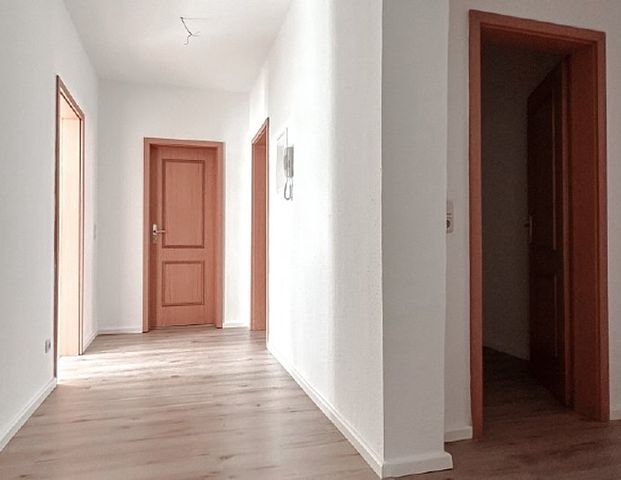 Tolle 4-Raum-Wohnung in Chemnitz Hilbersdorf mieten - Foto 1