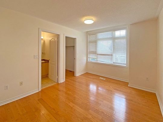 For Lease - 4230 Fuller Crescent, Burlington, Ontario - Photo 1