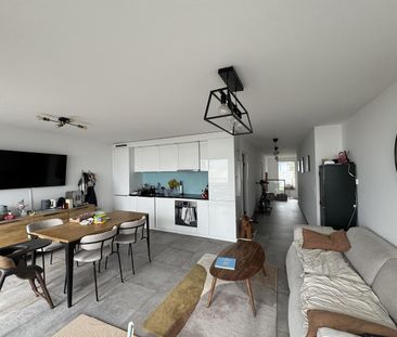 Magnifique 3.5 pièces en duplex au coeur de Lausanne. - Photo 2