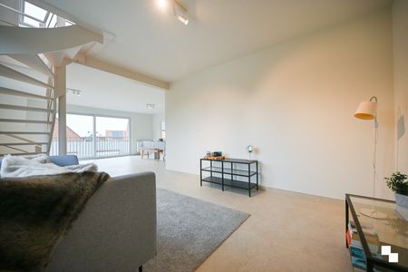 Stijlvol en energiezuinig gerenoveerd duplexappartement in kleinschalige residentie te Emelgem, Izegem - Foto 5