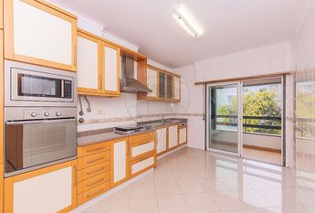 Apartamento T3 em Lisboa